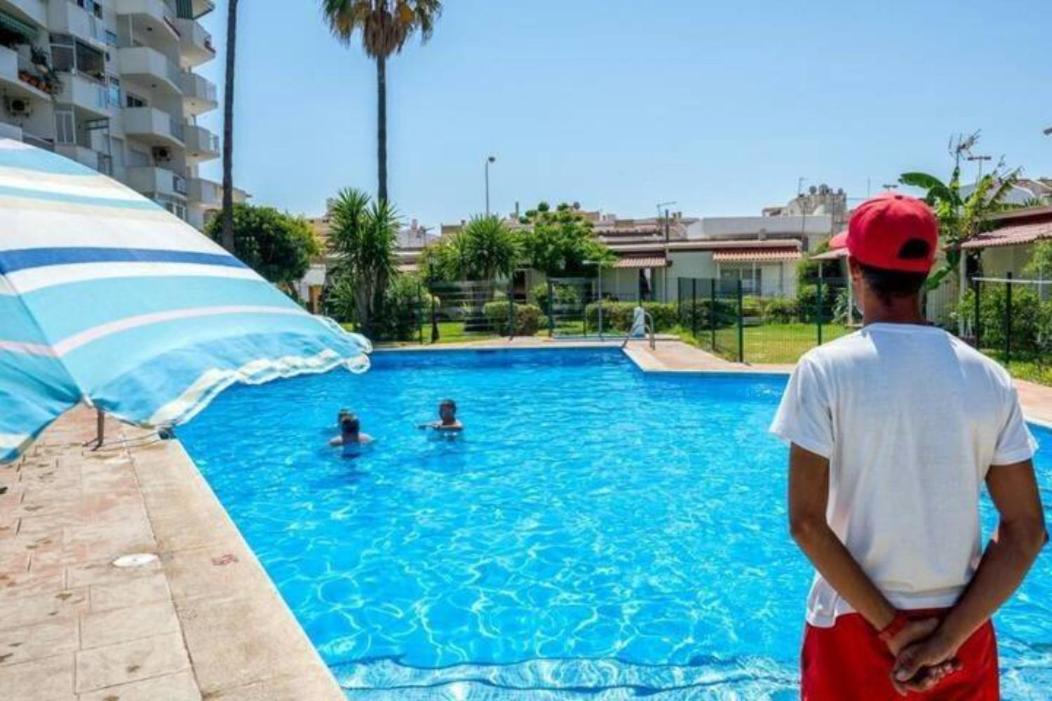 Arpa De Treboles - Carihuela Views! Lejlighed Torremolinos Eksteriør billede